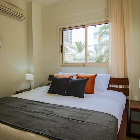 Phaedrus Living City View Luxury Iras Flat 102 尼科西亚 外观 照片
