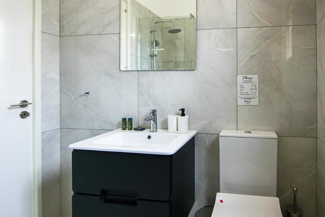 Phaedrus Living City View Luxury Iras Flat 102 尼科西亚 外观 照片